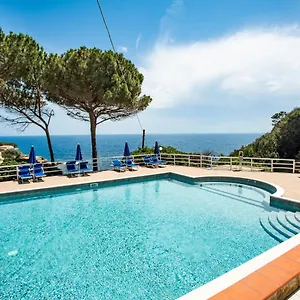 Aparthotel Reale Porto Azzurro